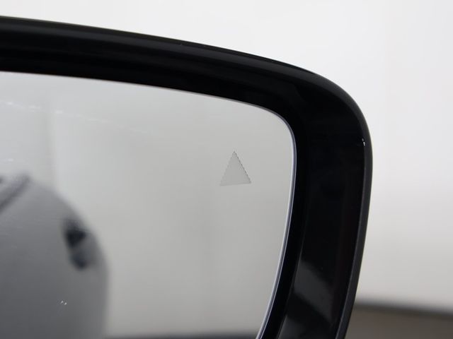 2023 BMW M8 Competition - 22964657 - 37