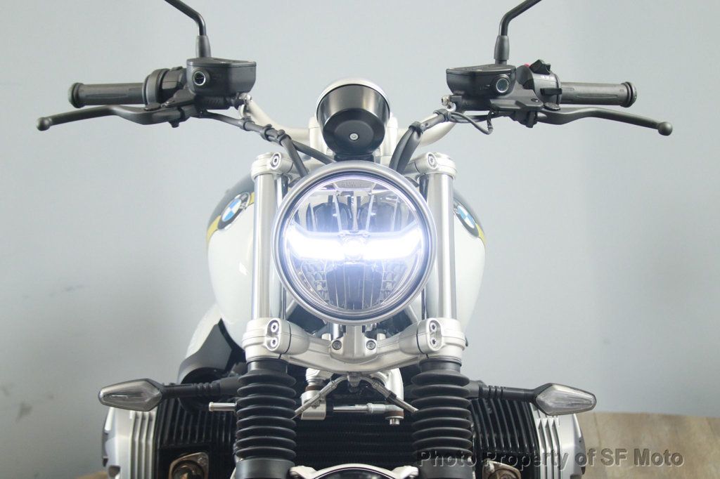 2023 BMW R nineT Scrambler Only 13 Miles! - 22982490 - 25