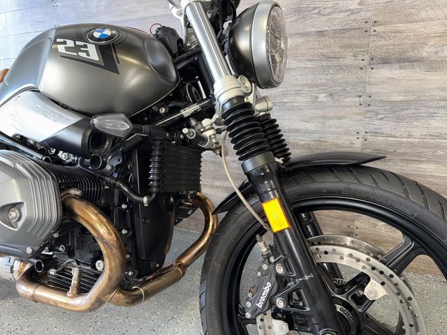 2023 BMW R nineT Scrambler SUPER CLEAN! - 22965773 - 4