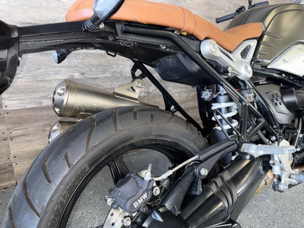 2023 BMW R nineT Scrambler SUPER CLEAN! - 22965773 - 8