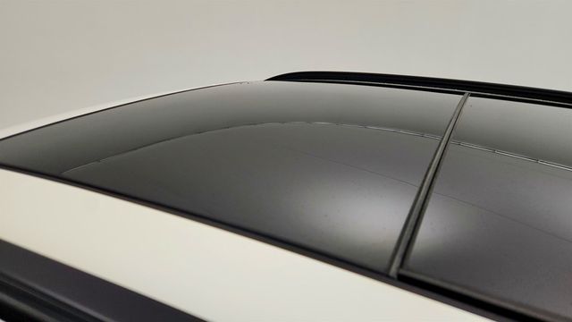 2023 BMW X1 xDrive28i SAV with Premium & M Sport Packages + 20’’ Wheels - 22963550 - 9