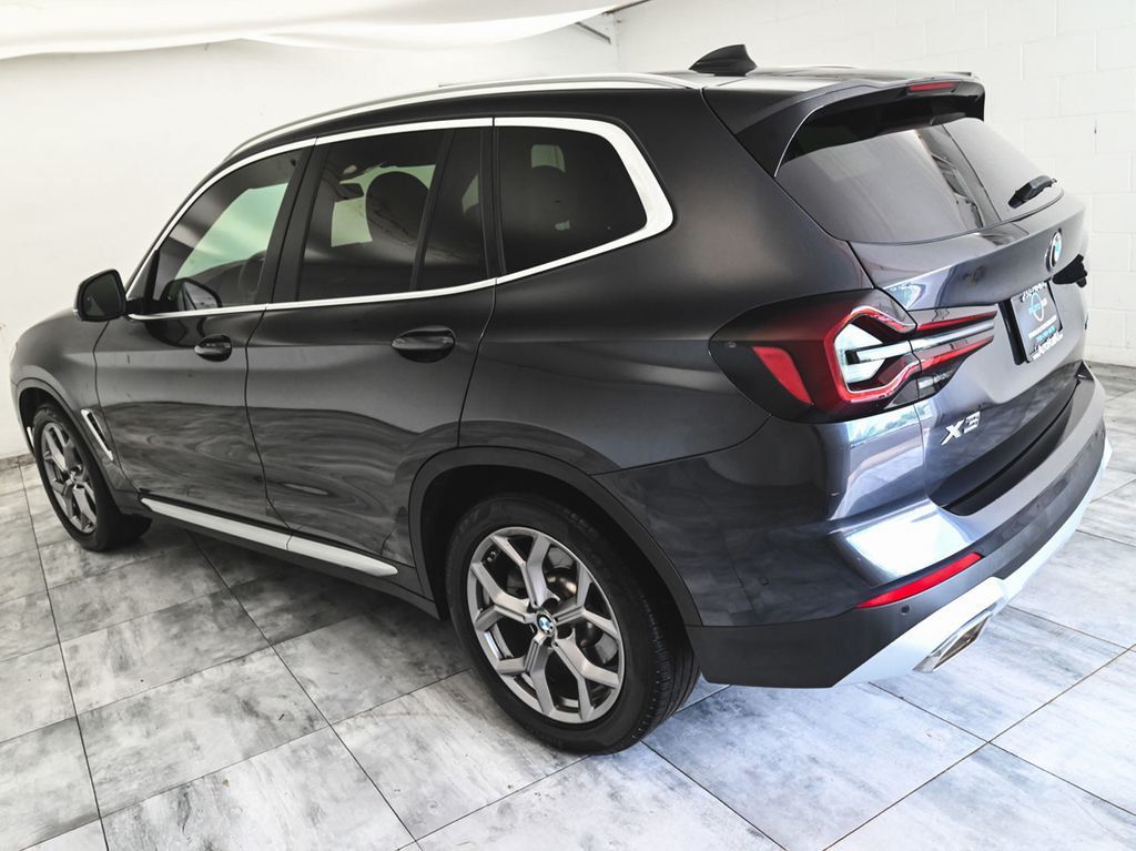 BMW X3 photo 4