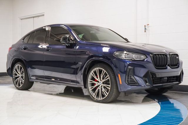 2023 BMW X4 M40i's photo