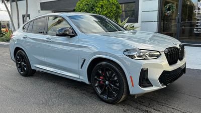 2023 BMW X4