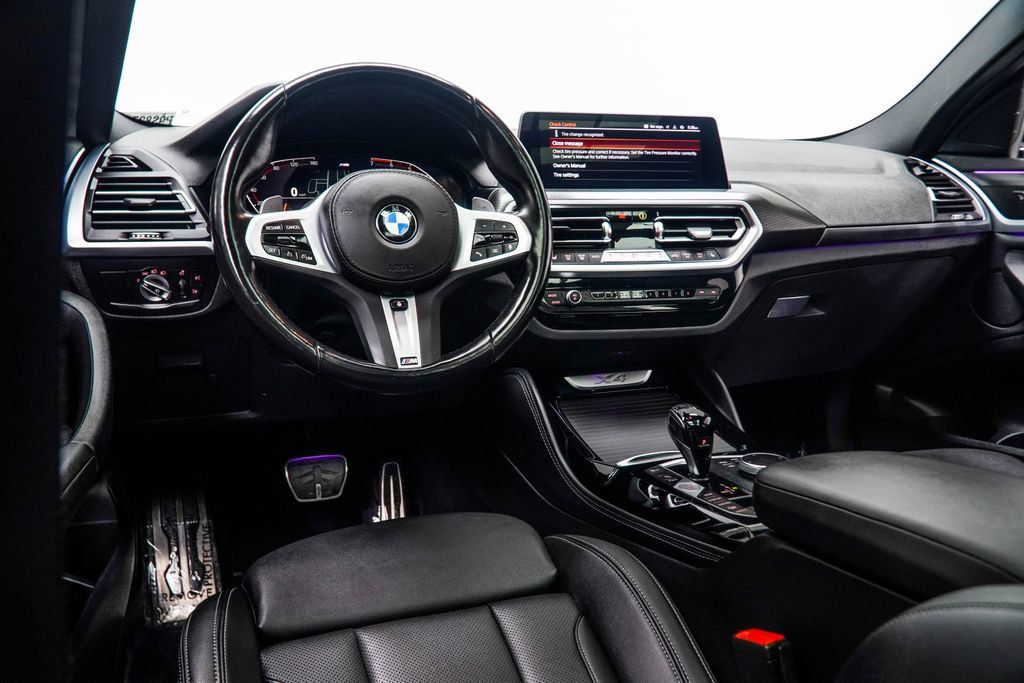BMW X4 photo 20