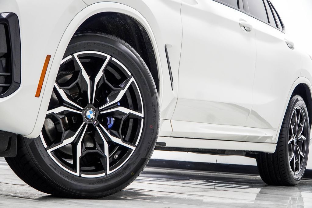 BMW X4 photo 3