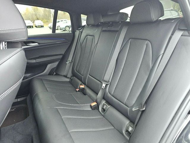 2023 BMW X4 xDrive30i Sports Activity - 22951281 - 19