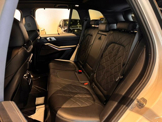 2023 BMW X5 $16kInOptions/M SportPkg/ExecutivePkg/DriveProPkg/HeadUpDisplay - 22978784 - 19