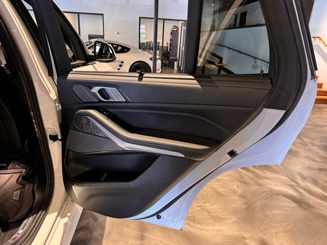 2023 BMW X5 $16kInOptions/M SportPkg/ExecutivePkg/DriveProPkg/HeadUpDisplay - 22978784 - 21