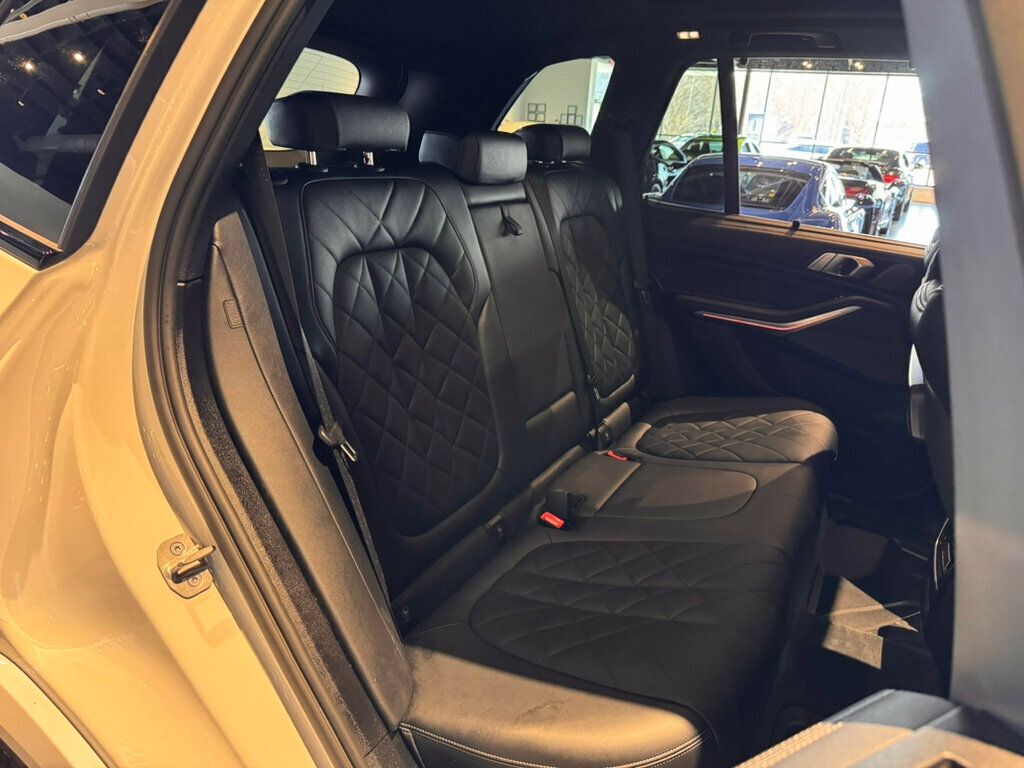 2023 BMW X5 $16kInOptions/M SportPkg/ExecutivePkg/DriveProPkg/HeadUpDisplay - 22978784 - 23