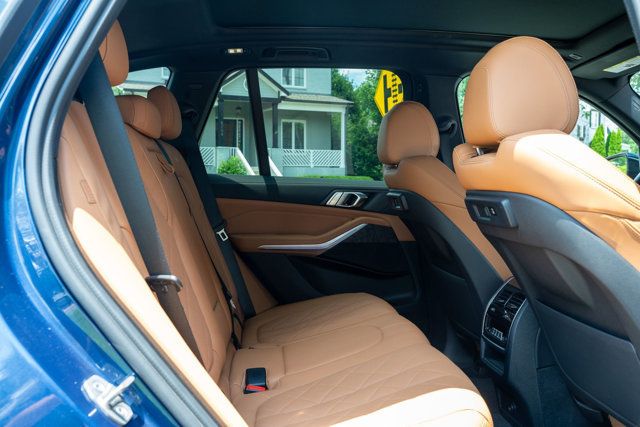 2023 BMW X5 LocalTrade/ClimateComfortPkg/PremiumPkg/HeadsUpDisplay/NAV - 23039664 - 49