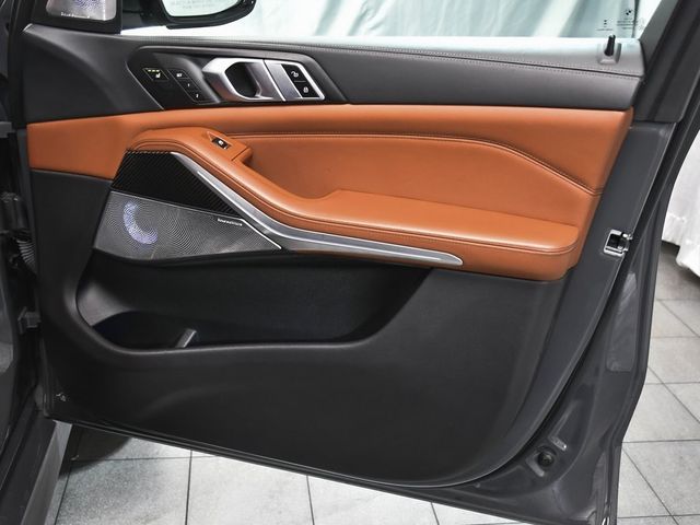 2023 BMW X5 M50i - 22936298 - 19