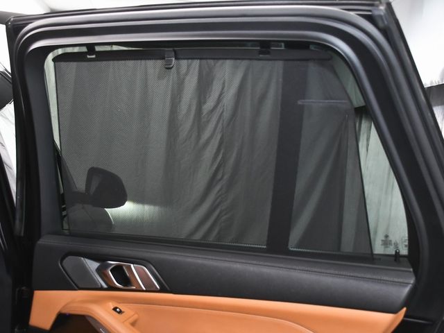 2023 BMW X5 M50i - 22962332 - 16