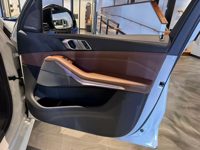 2023 BMW X5 M50i/DynamicHandlingPkg/ExecPkg/DriveAssistProPkg/Htd&CldSeats - 22982085 - 22