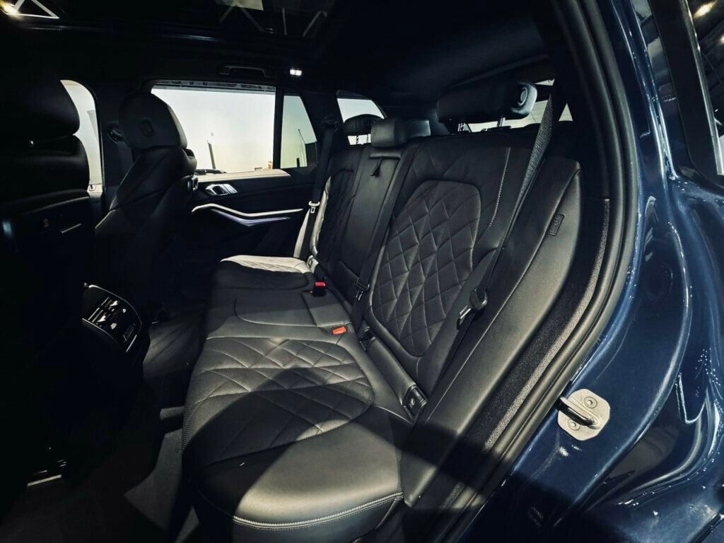 2023 BMW X5 MSRP$70,920/PanoRoof/PremiumPkg/HeatedSeats/22inWheels - 23057341 - 20