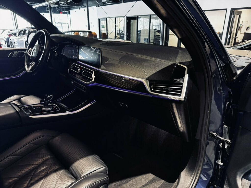 2023 BMW X5 MSRP$70,920/PanoRoof/PremiumPkg/HeatedSeats/22inWheels - 23057341 - 26