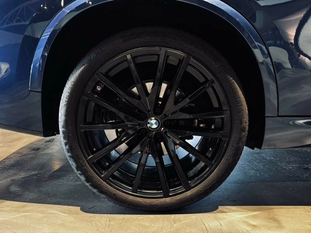 2023 BMW X5 MSRP$70,920/PanoRoof/PremiumPkg/HeatedSeats/22inWheels - 23057341 - 28