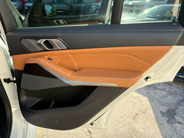 2023 BMW X5 MSRP$74295/M-Sport Pkg/Premium Pkg/Heads Up Display/PanoRoof/NAV - 22944802 - 26