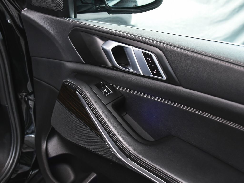 BMW X5 photo 14