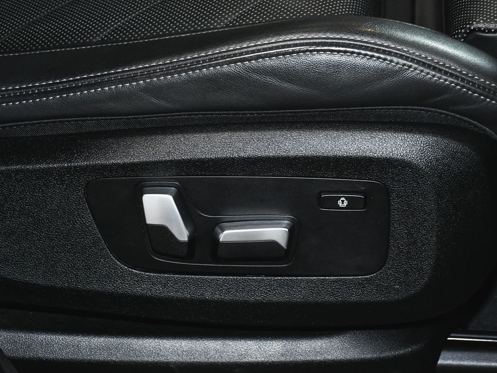 BMW X5 photo 58