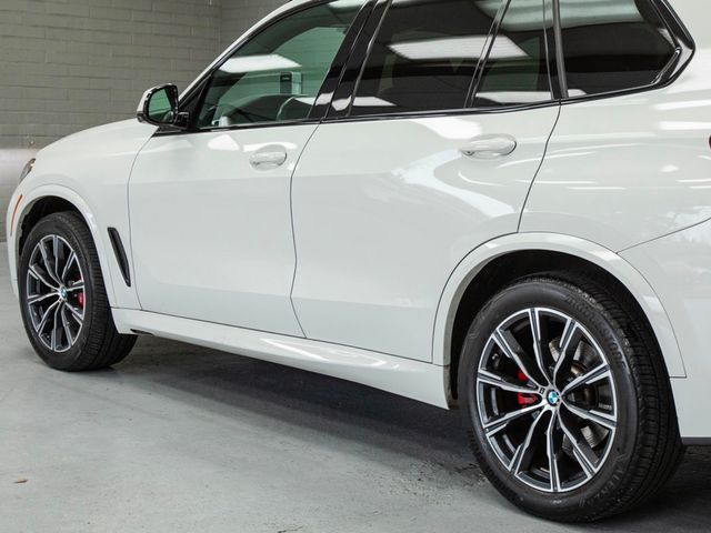 2023 BMW X5 xDrive40i Sports Activity Vehicle - 22984298 - 38