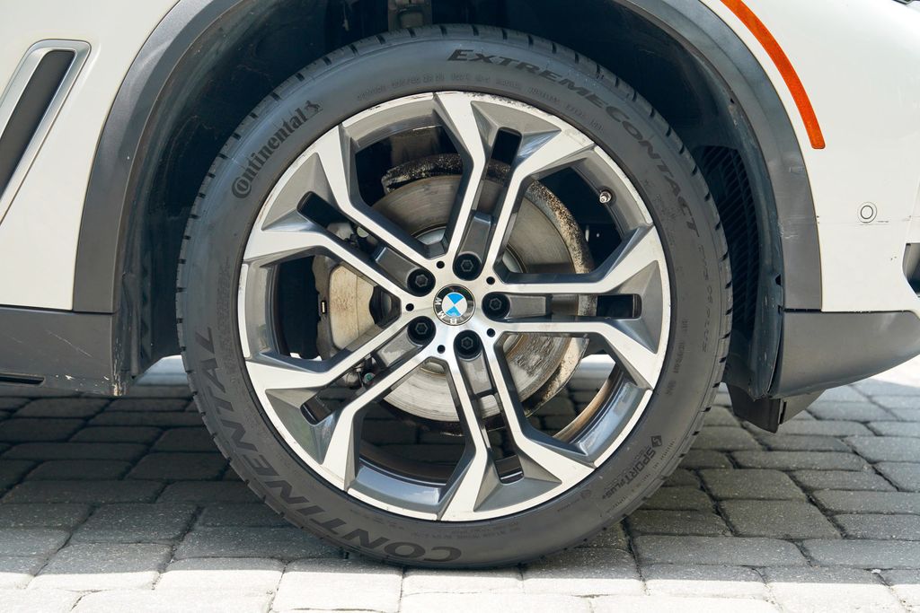 2023 BMW X5 xDrive40i Sports Activity Vehicle - 23045846 - 30