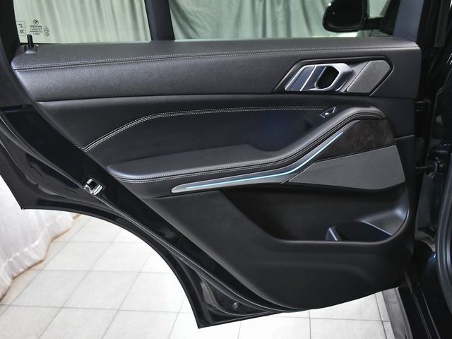 2023 BMW X5 xDrive45e - 22936008 - 10