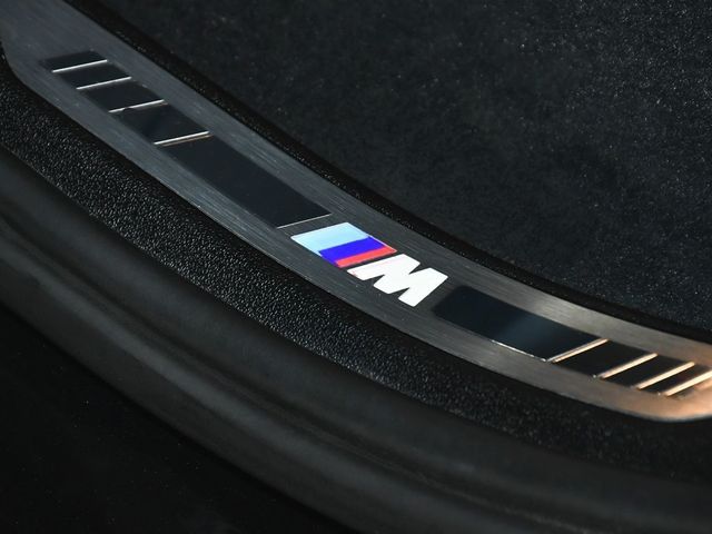 2023 BMW X5 xDrive45e - 22936008 - 11