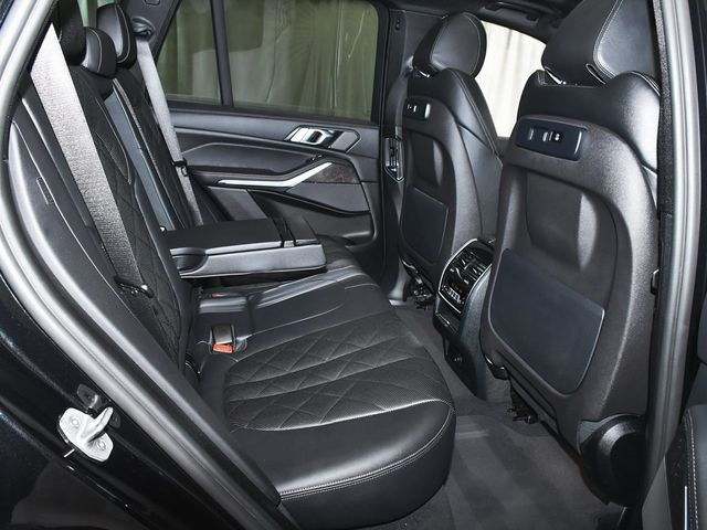 2023 BMW X5 xDrive45e - 22936008 - 64