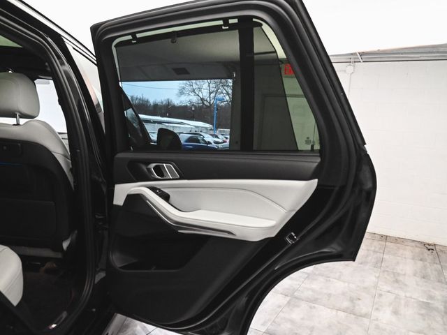 2023 BMW X5 xDrive45e - 22980521 - 13