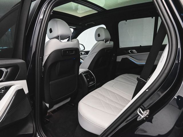 2023 BMW X5 xDrive45e - 22980521 - 31