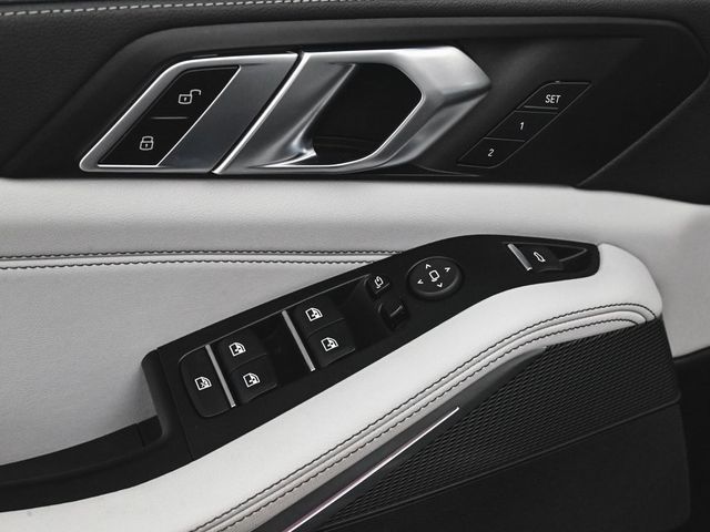 2023 BMW X5 xDrive45e - 22980521 - 8