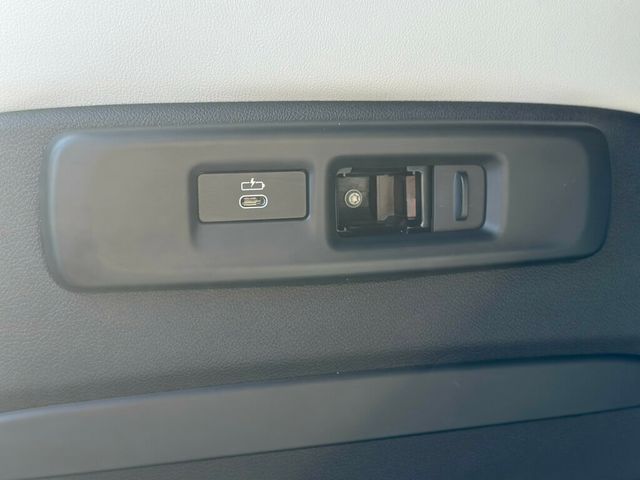 2023 BMW X5 xDrive45e Plug-In Hybrid - 22911753 - 24