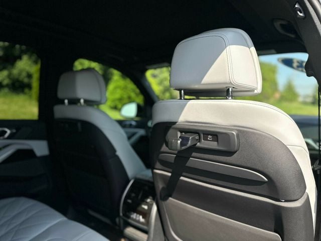 2023 BMW X5 xDrive45e Plug-In Hybrid - 22911753 - 31