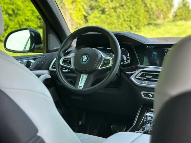 2023 BMW X5 xDrive45e Plug-In Hybrid - 22911753 - 39
