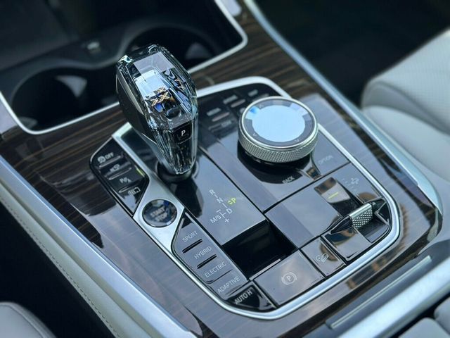 2023 BMW X5 xDrive45e Plug-In Hybrid - 22911753 - 53