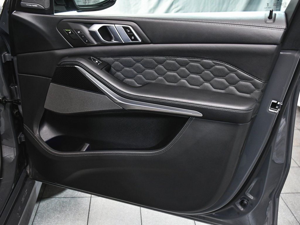 2023 Bmw X5 M photo 19
