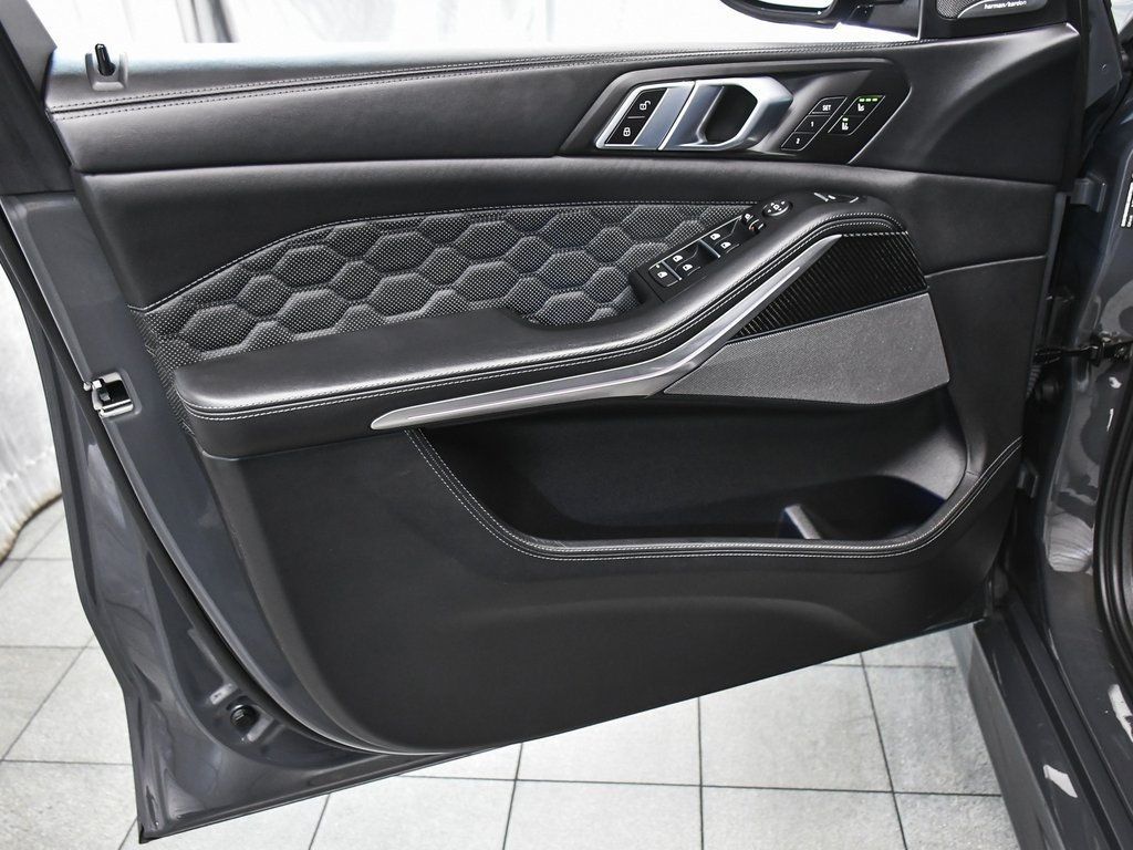 2023 Bmw X5 M photo 9