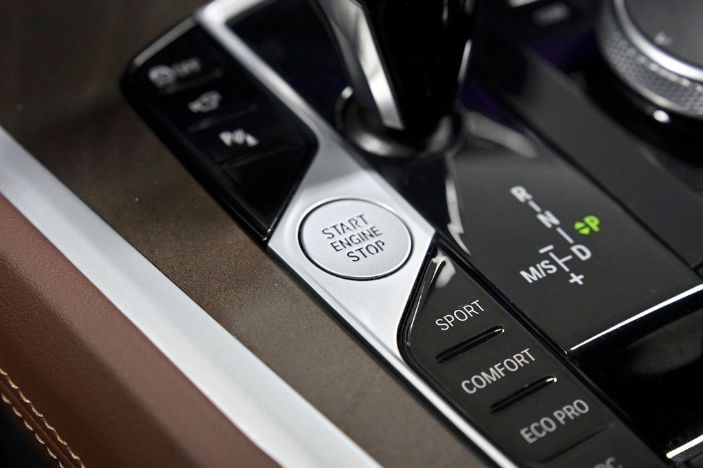 2023 BMW X6 2023 BMW X6 xDrive40i M Sport Package  - 22944707 - 29