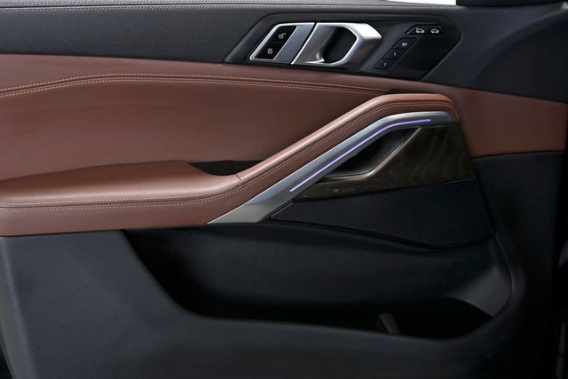 2023 BMW X6 2023 BMW X6 xDrive40i M Sport Package  - 22944707 - 8