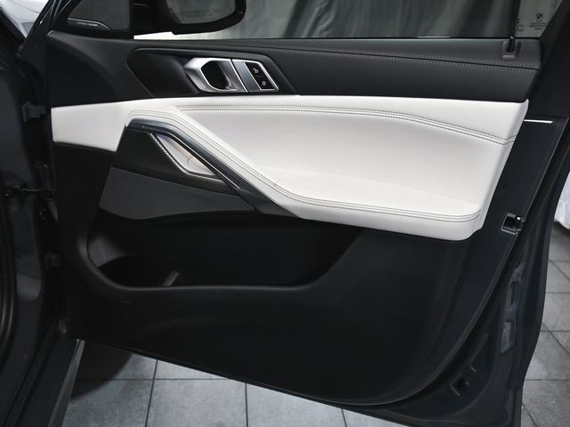 2023 BMW X6 M50i - 22938315 - 15