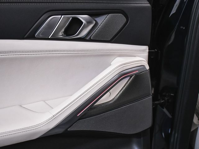 2023 BMW X6 M50i - 22938673 - 13