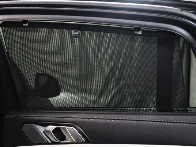 2023 BMW X6 M50i - 22938673 - 16