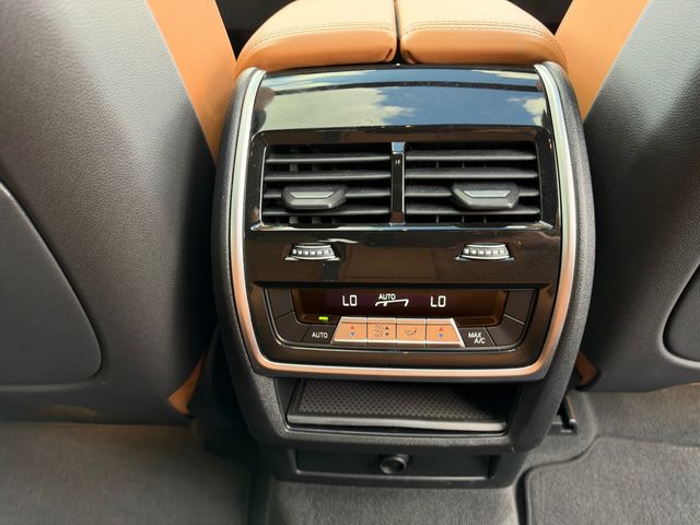 2023 BMW X6 M50i Sports Activity - 23080000 - 33