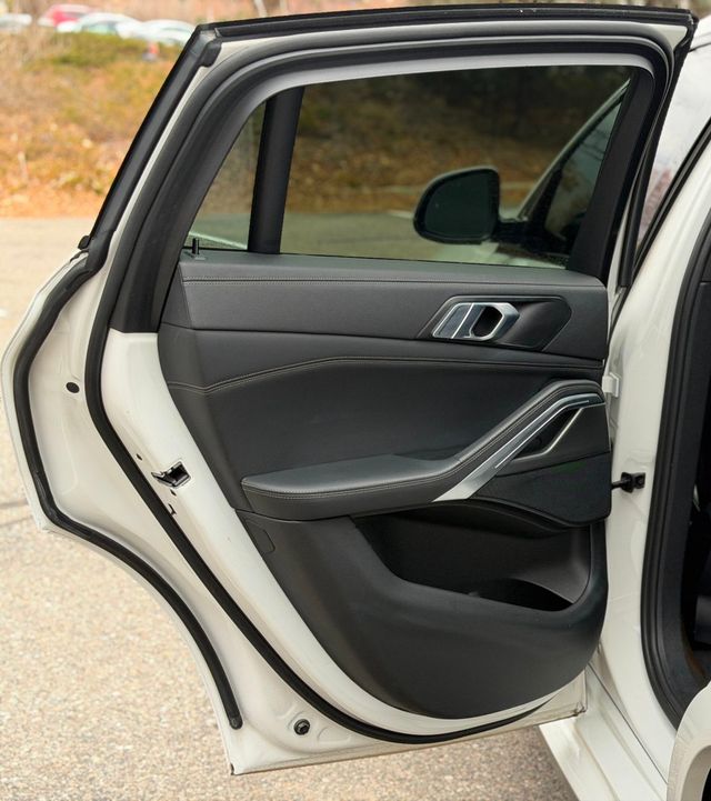 2023 BMW X6 M Sport xDrive40i Sports Activity - 22994792 - 26