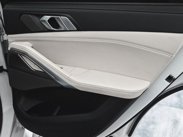 2023 BMW X6 xDrive40i - 22956808 - 16