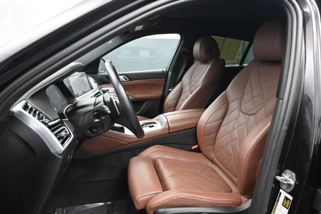2023 BMW X6