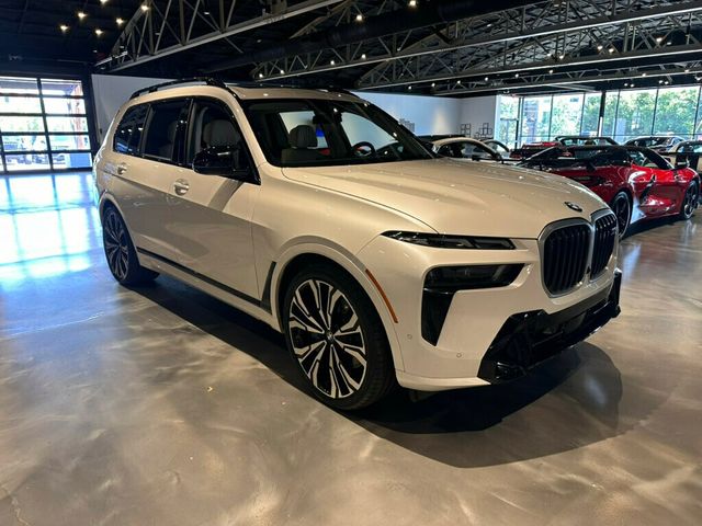 2023 BMW X7 M60/ExecutivePkg/DriveAssistProPkg/ClimateComfortPkg/Htd&CldSts - 23033197 - 6