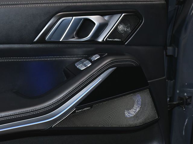 2023 BMW X7 M60i - 23063412 - 13