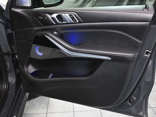 2023 BMW X7 M60i - 23063412 - 17